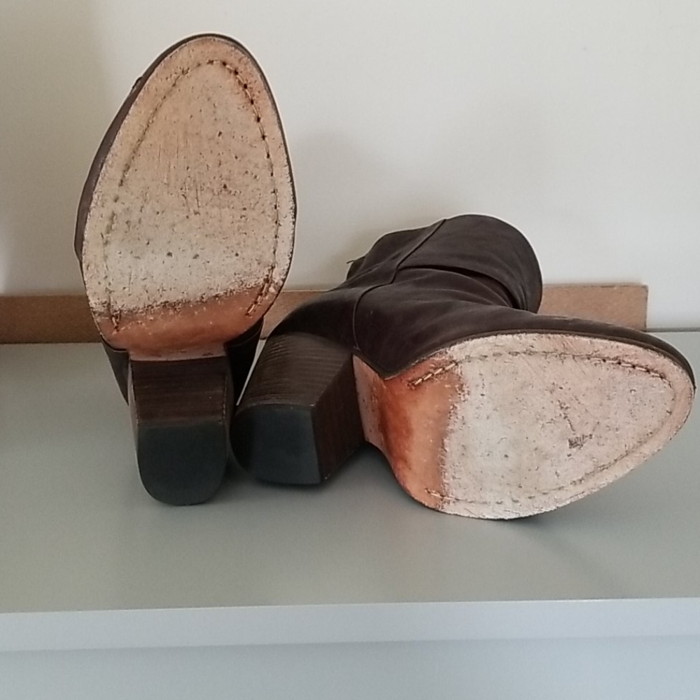 Booties - Picture 4 of 4